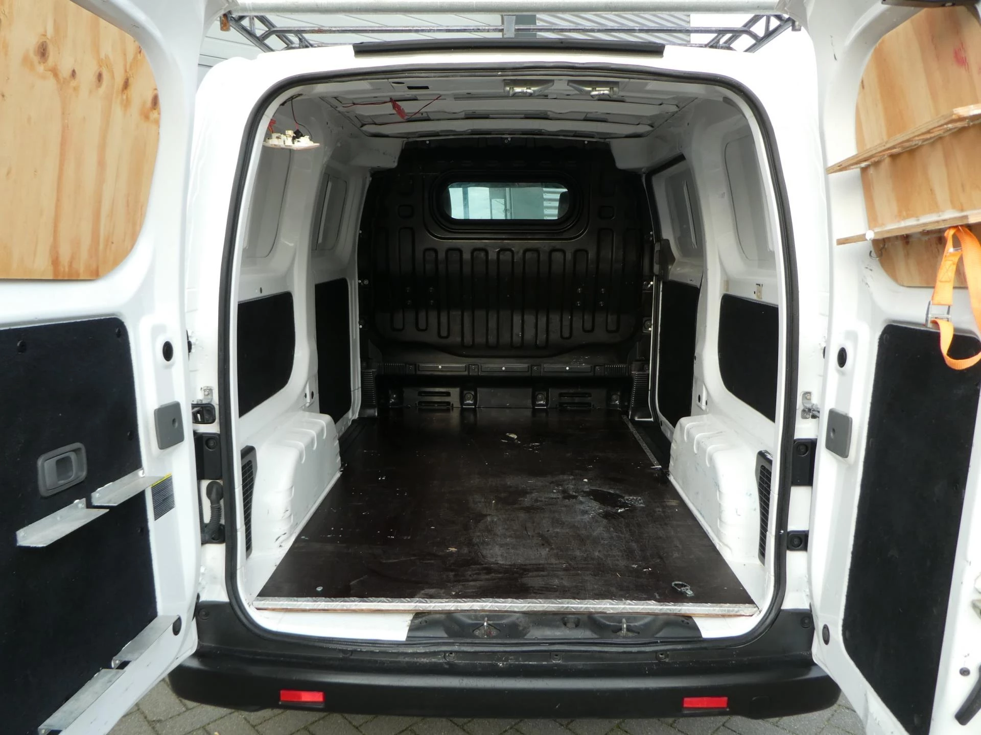 Hoofdafbeelding Nissan NV200