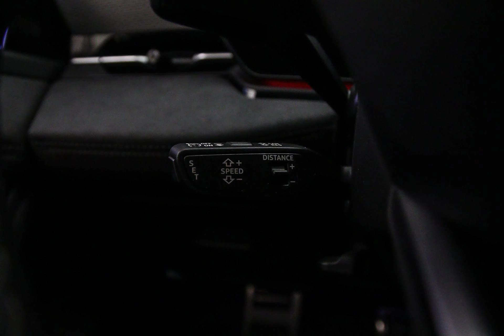 Hoofdafbeelding Audi A6 Avant e-tron