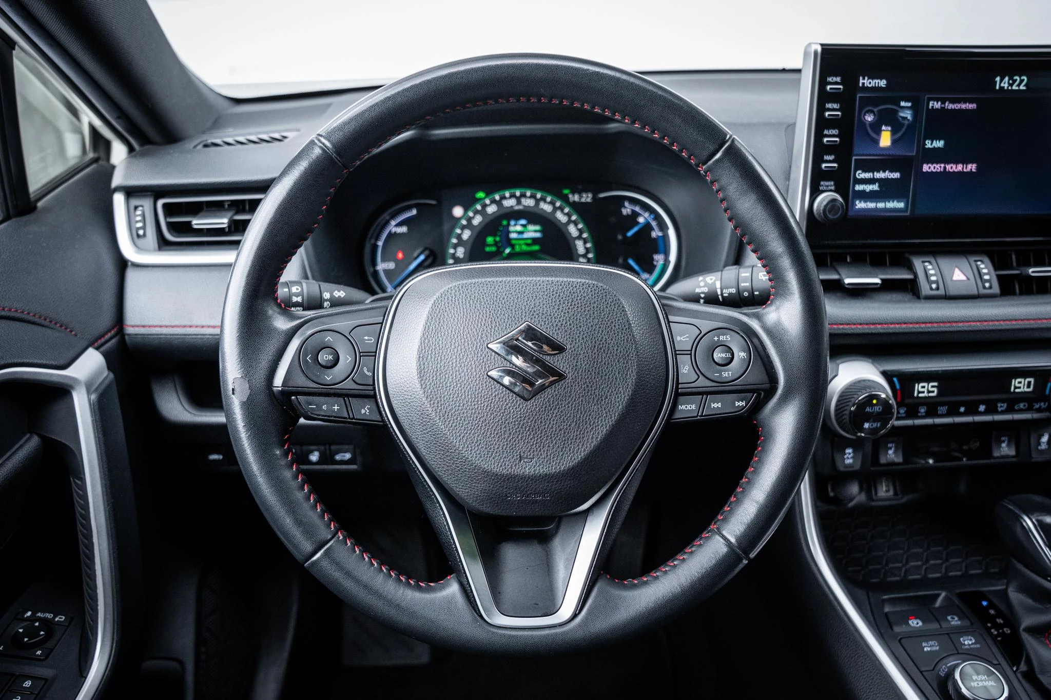 Hoofdafbeelding Suzuki Across