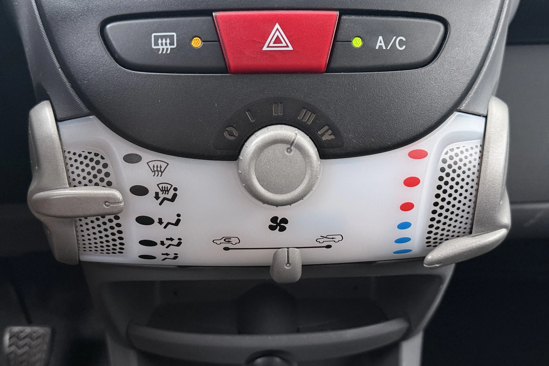 Hoofdafbeelding Peugeot 107