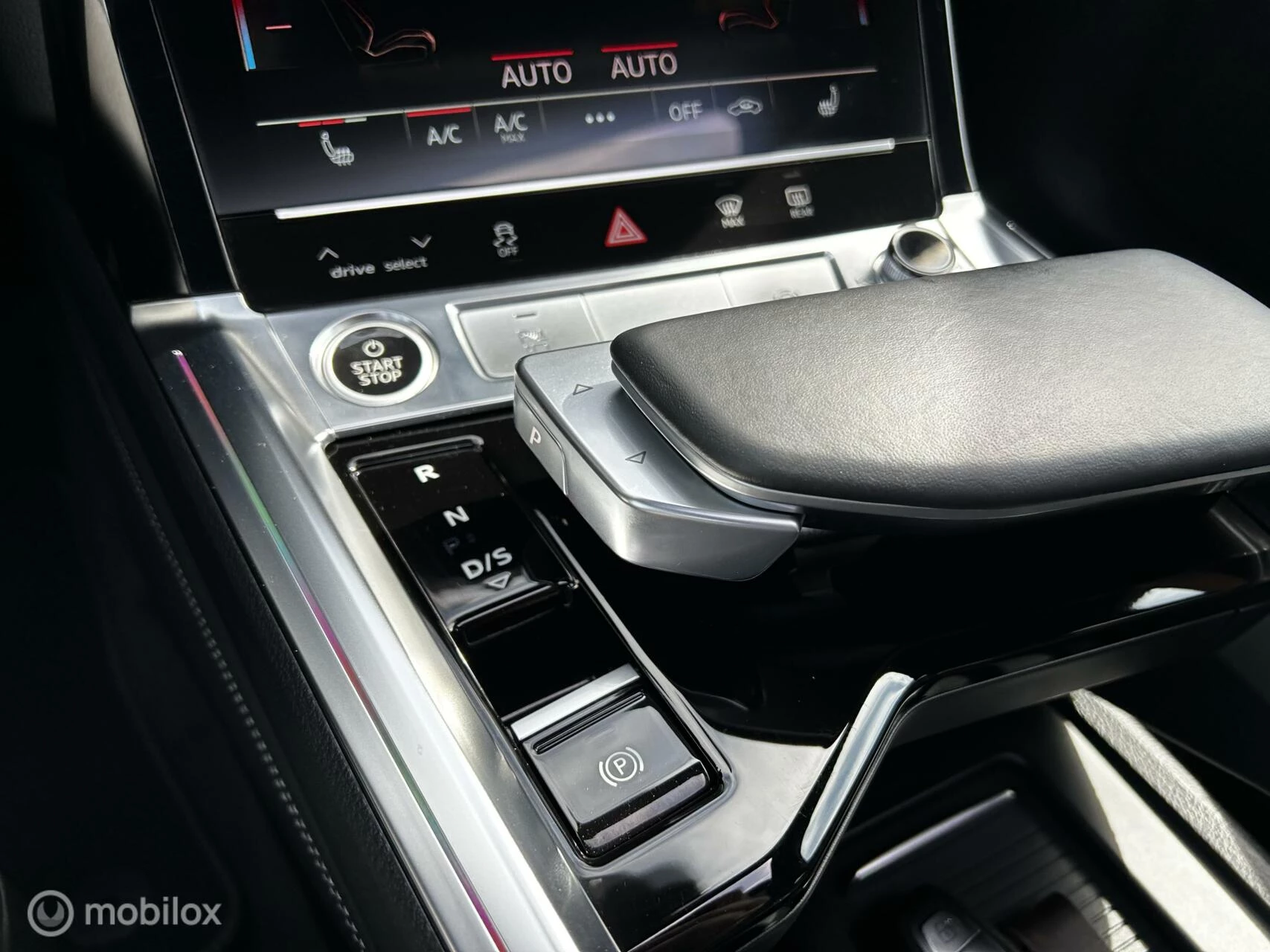 Hoofdafbeelding Audi e-tron