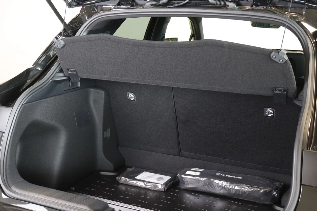 Hoofdafbeelding Lexus LBX