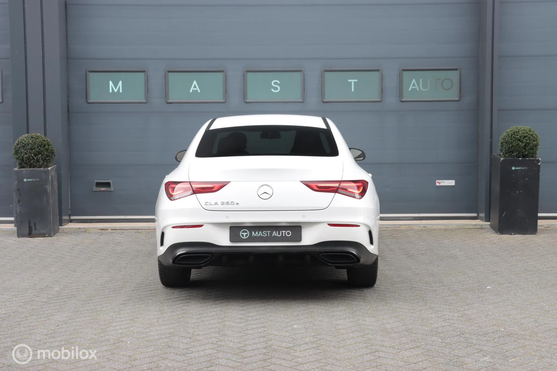 Hoofdafbeelding Mercedes-Benz CLA