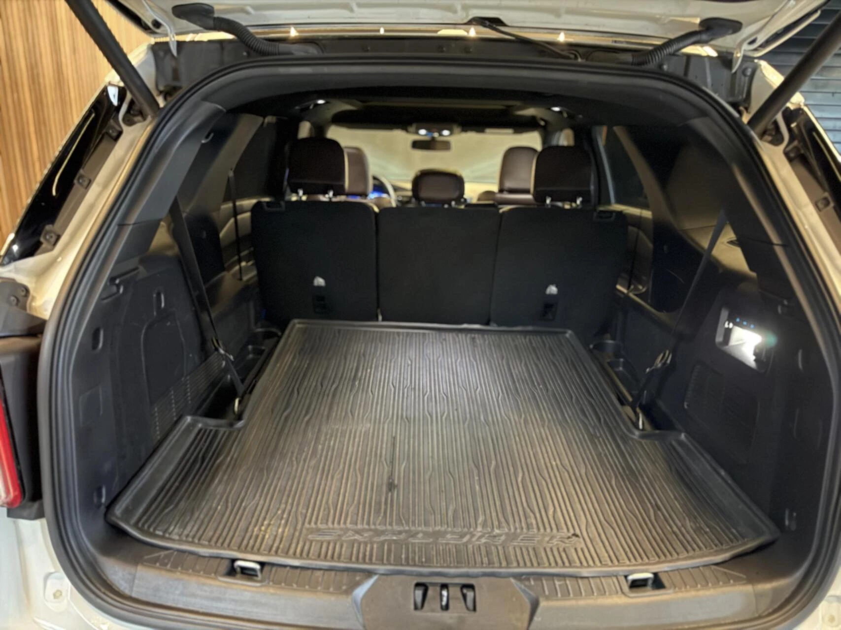 Hoofdafbeelding Ford Explorer