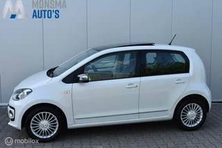 VW High Up! 1.0 BlueMotion Oryxweiss Pano Leder Navi Stoelverwarming 15" LMV *Keurige auto!