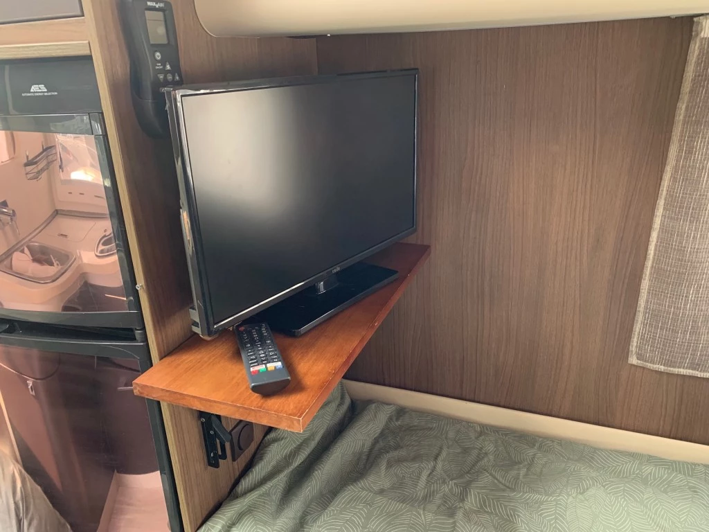 Hoofdafbeelding Roller Team T-line 255 Airco 6x Slaappl. 5 Zitpl.