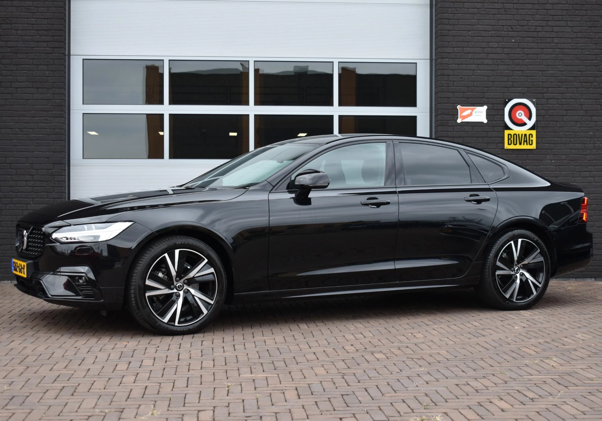 Hoofdafbeelding Volvo S90