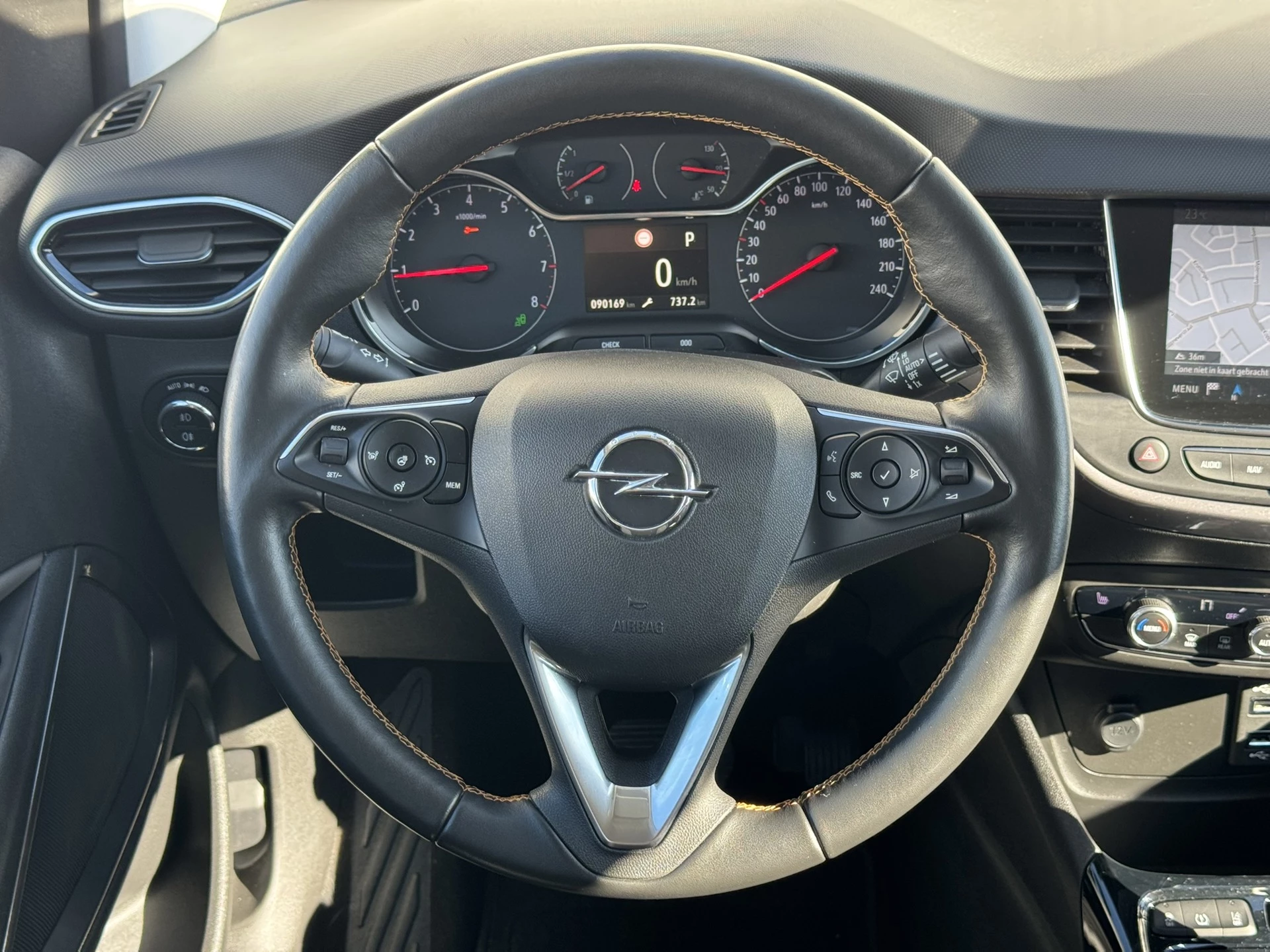 Hoofdafbeelding Opel Crossland X