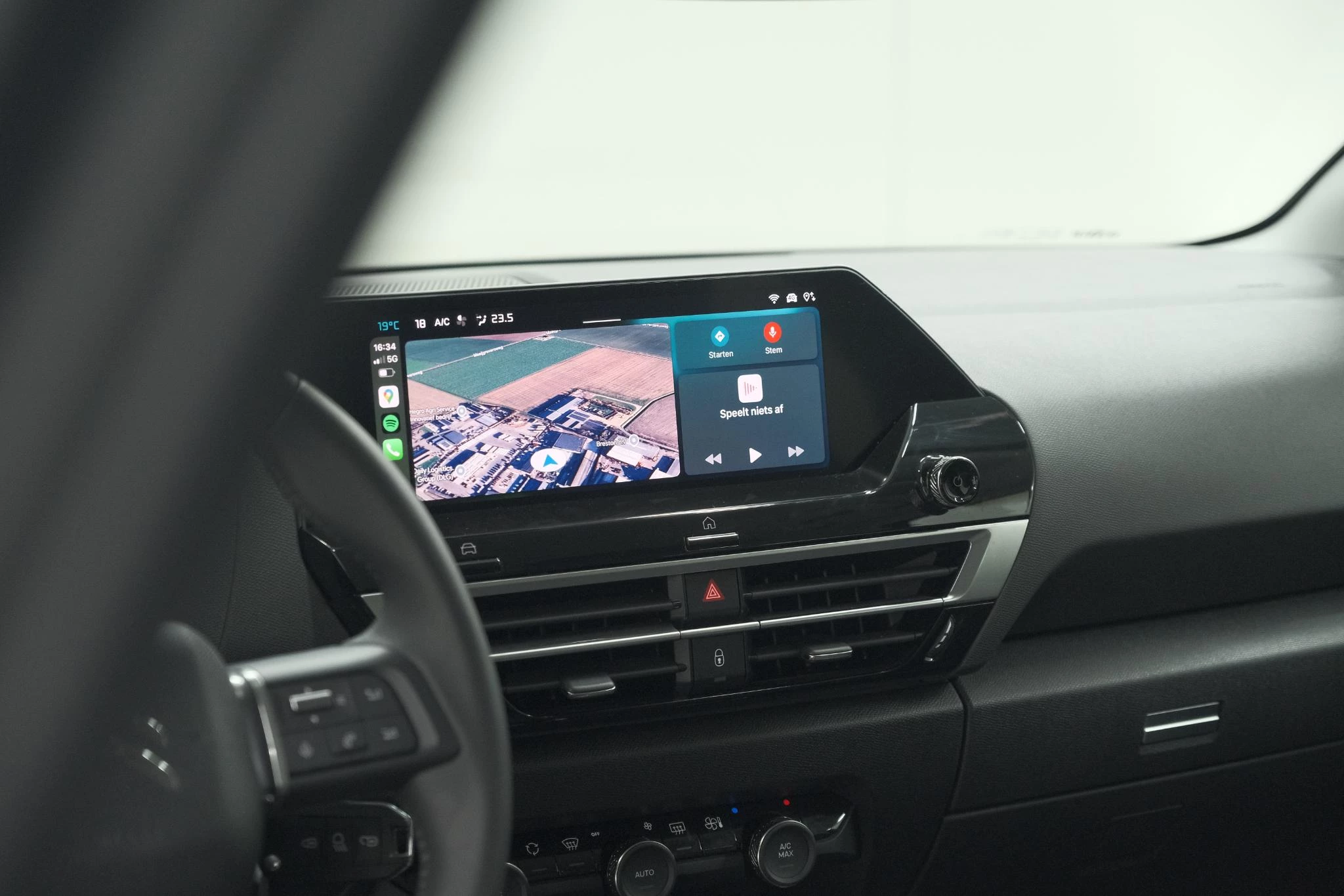 Hoofdafbeelding Citroën ë-C4