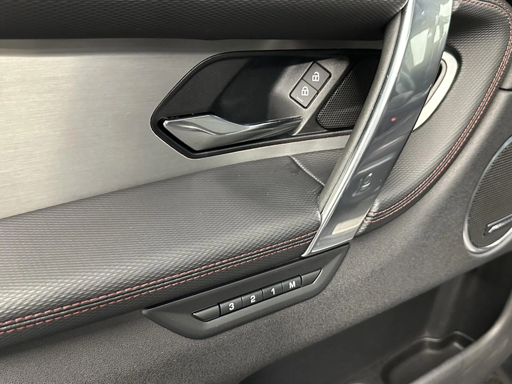 Hoofdafbeelding Land Rover Discovery Sport