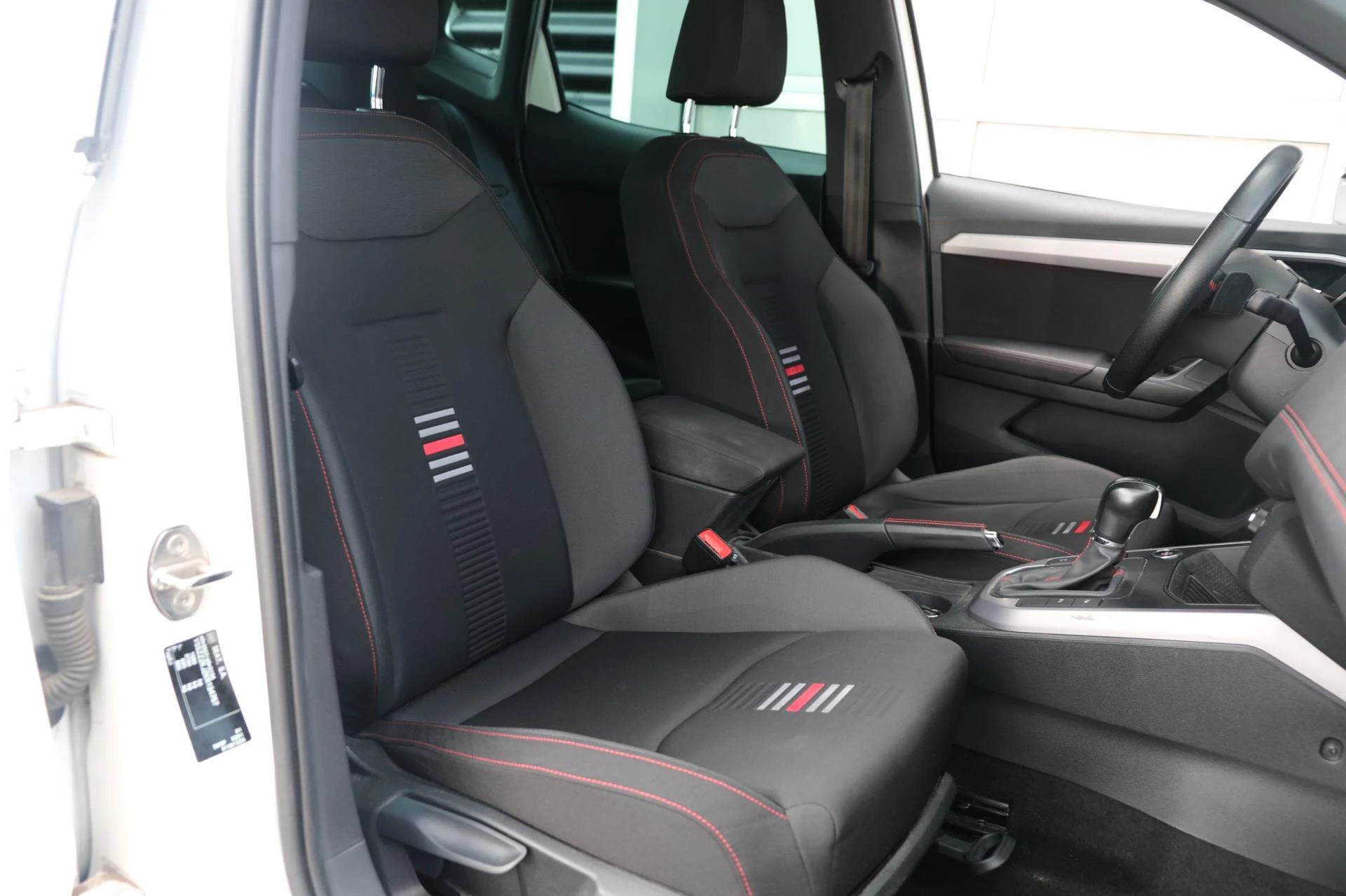 Hoofdafbeelding SEAT Arona