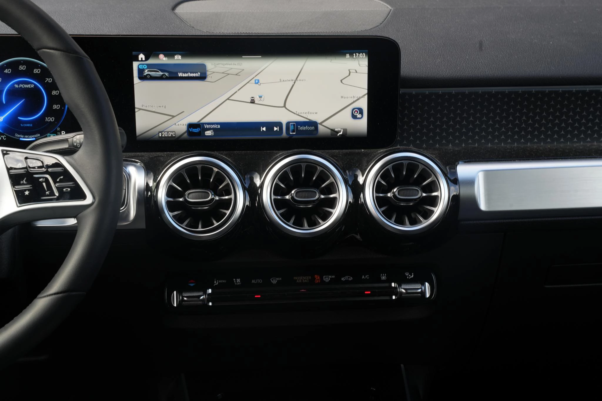 Hoofdafbeelding Mercedes-Benz EQB