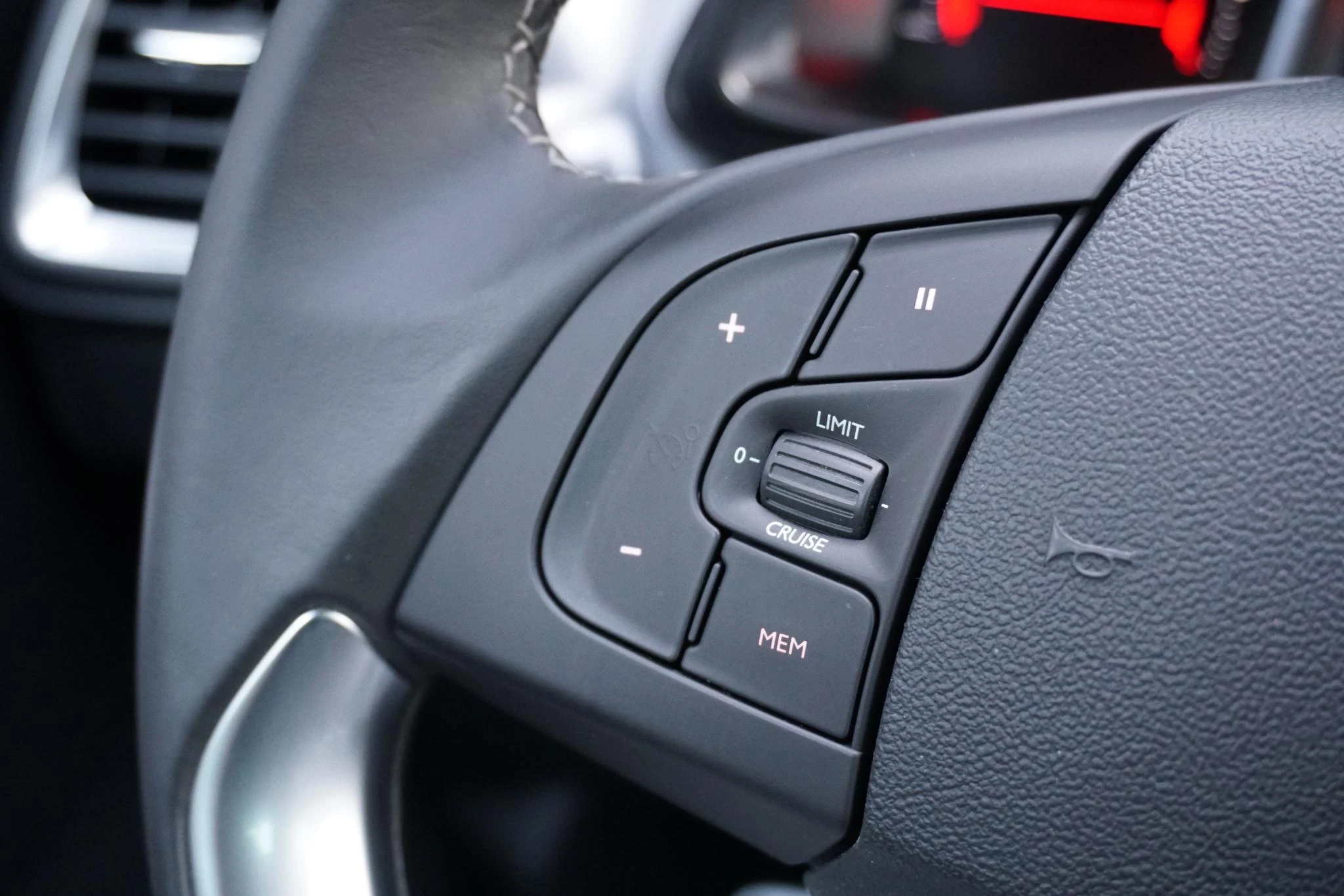 Hoofdafbeelding DS DS 5