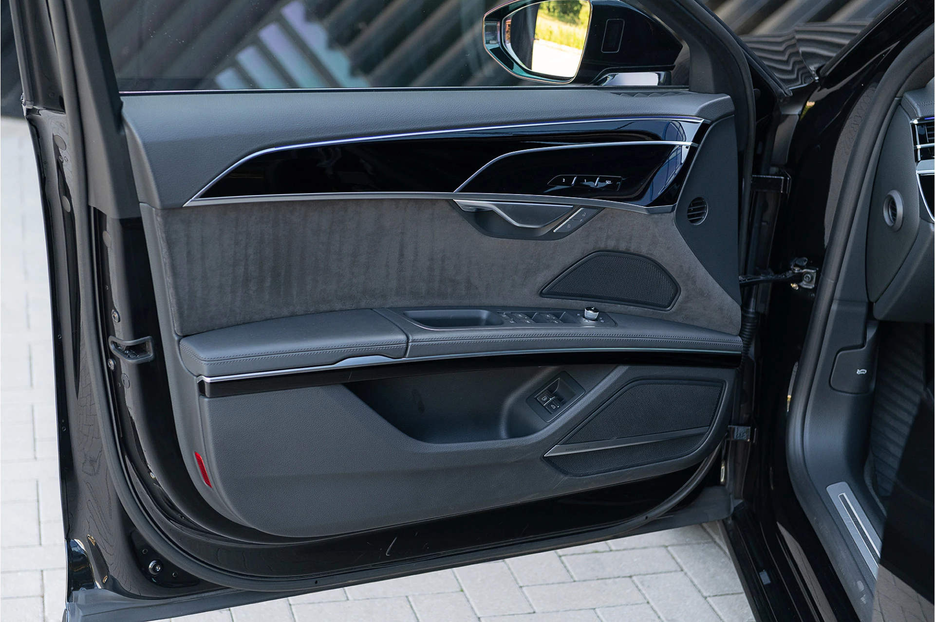 Hoofdafbeelding Audi A8