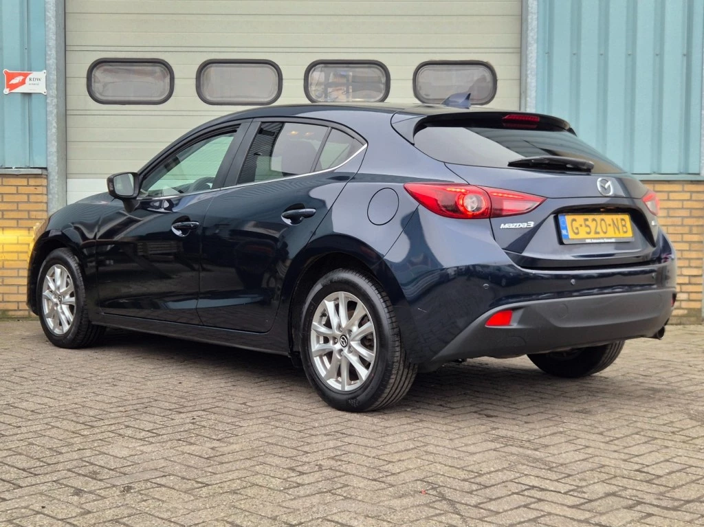 Hoofdafbeelding Mazda 3