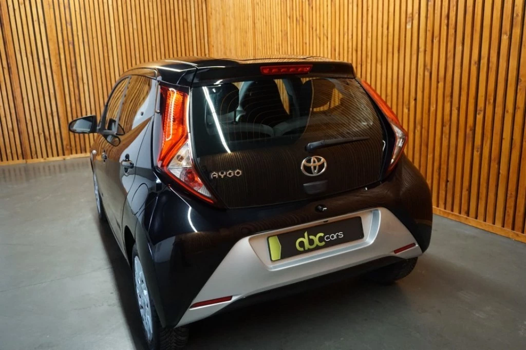 Hoofdafbeelding Toyota Aygo
