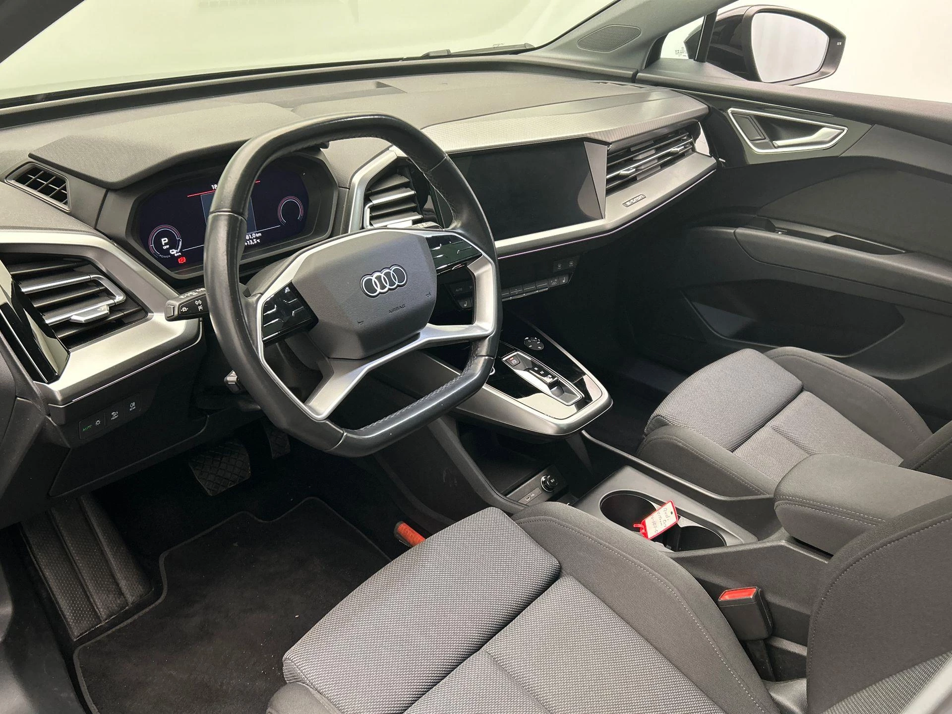 Hoofdafbeelding Audi Q4 e-tron