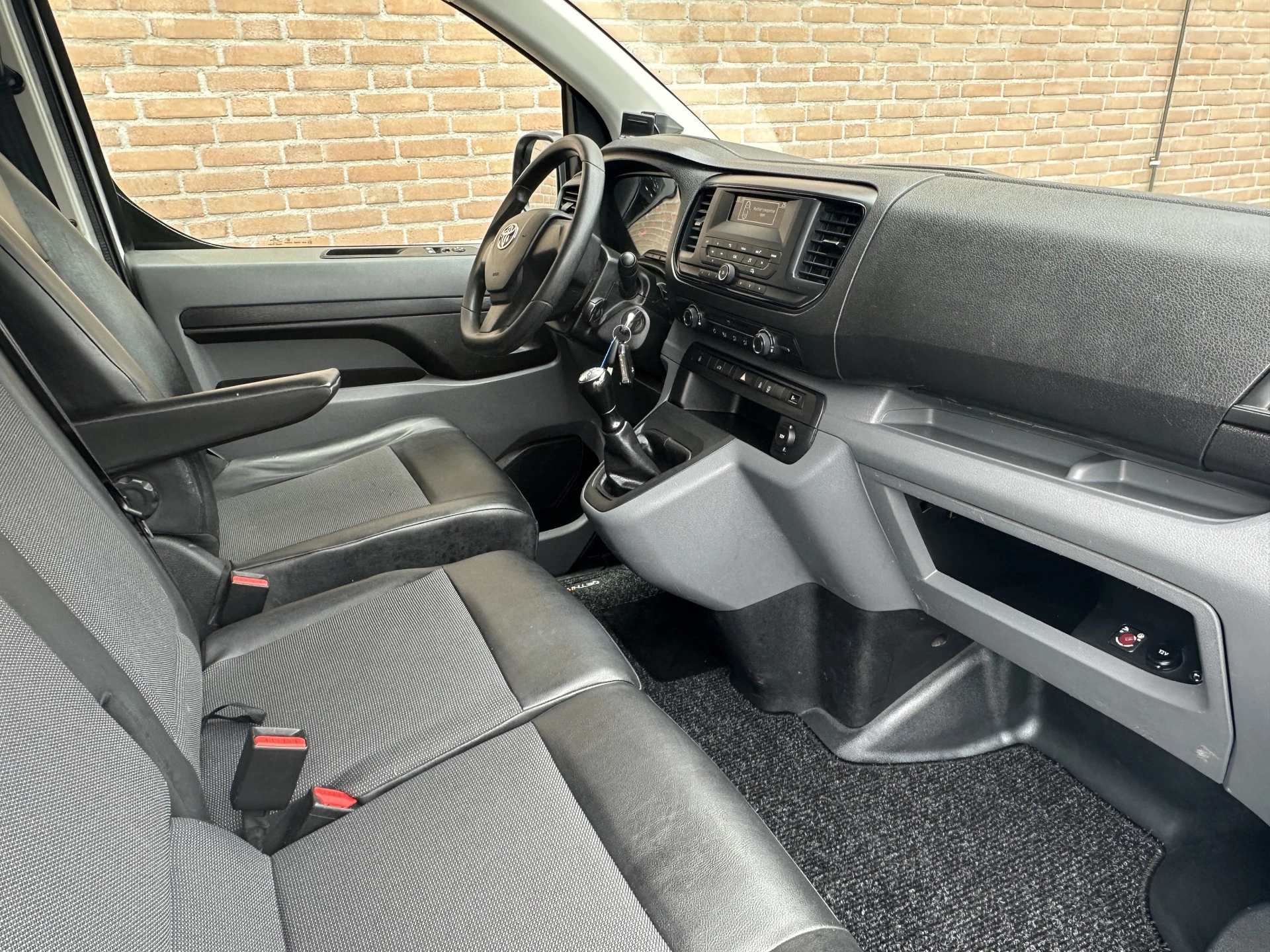 Hoofdafbeelding Peugeot Expert