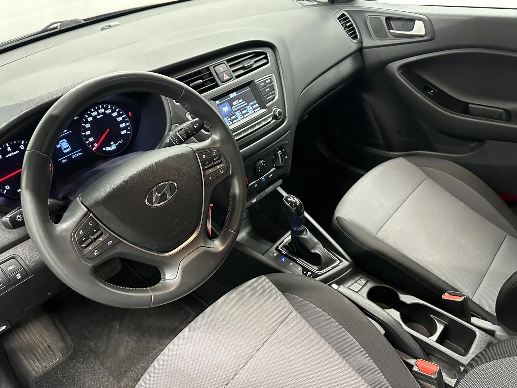 Hoofdafbeelding Hyundai i20