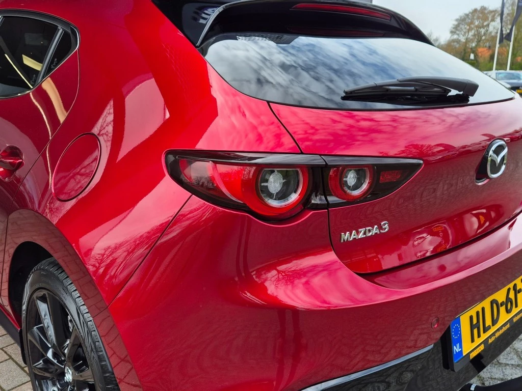 Hoofdafbeelding Mazda 3