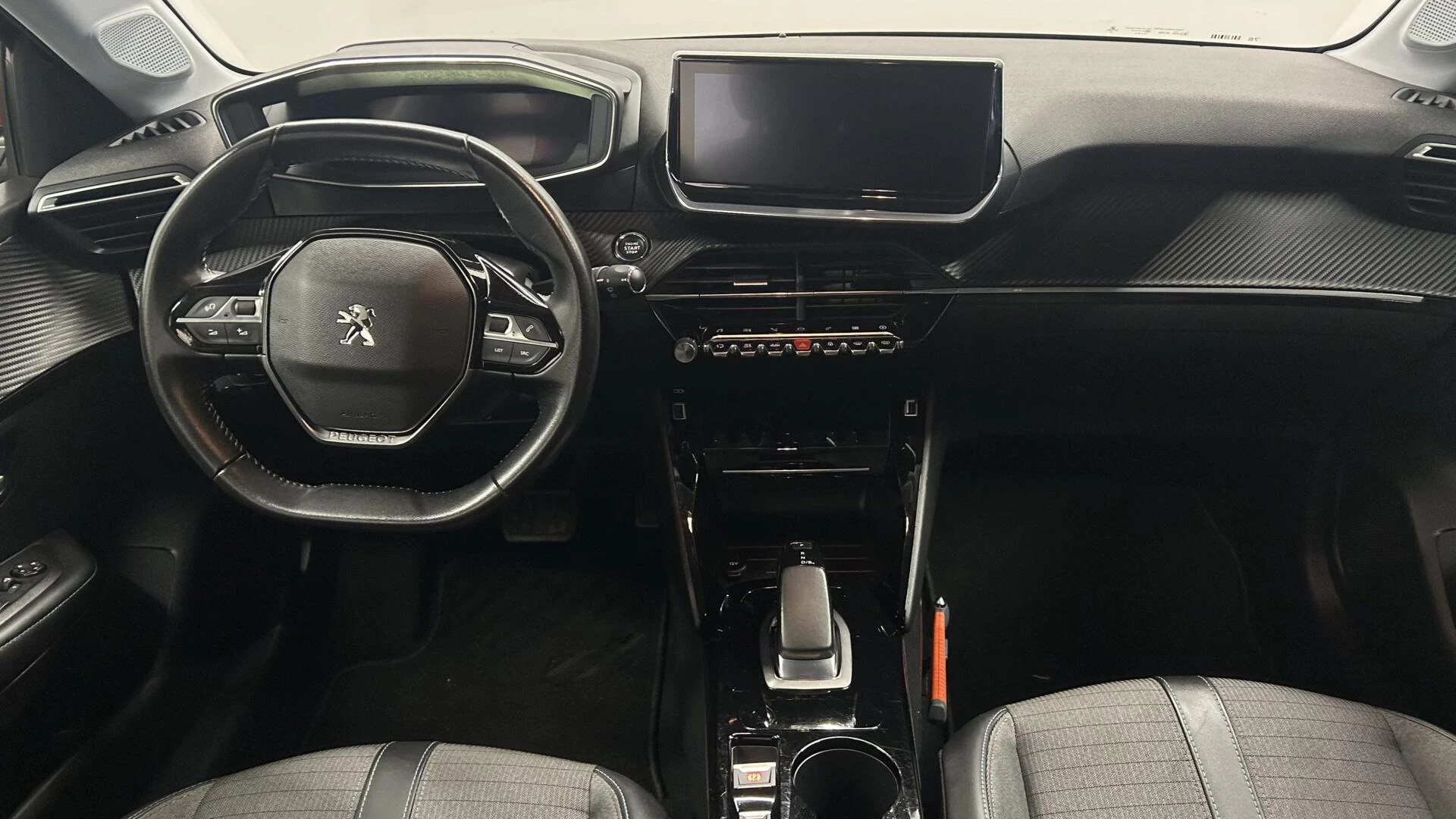 Hoofdafbeelding Peugeot e-208