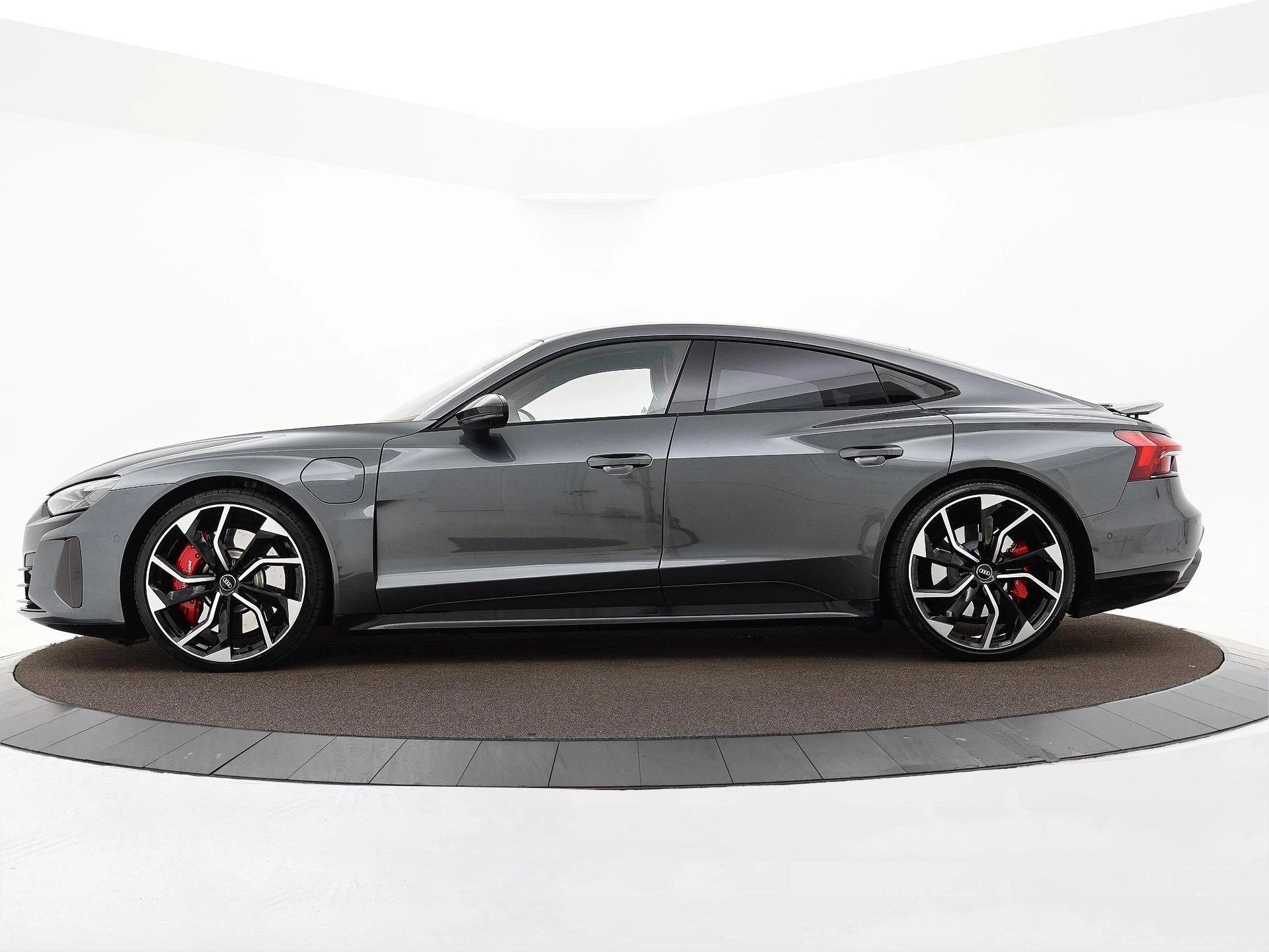 Hoofdafbeelding Audi e-tron GT