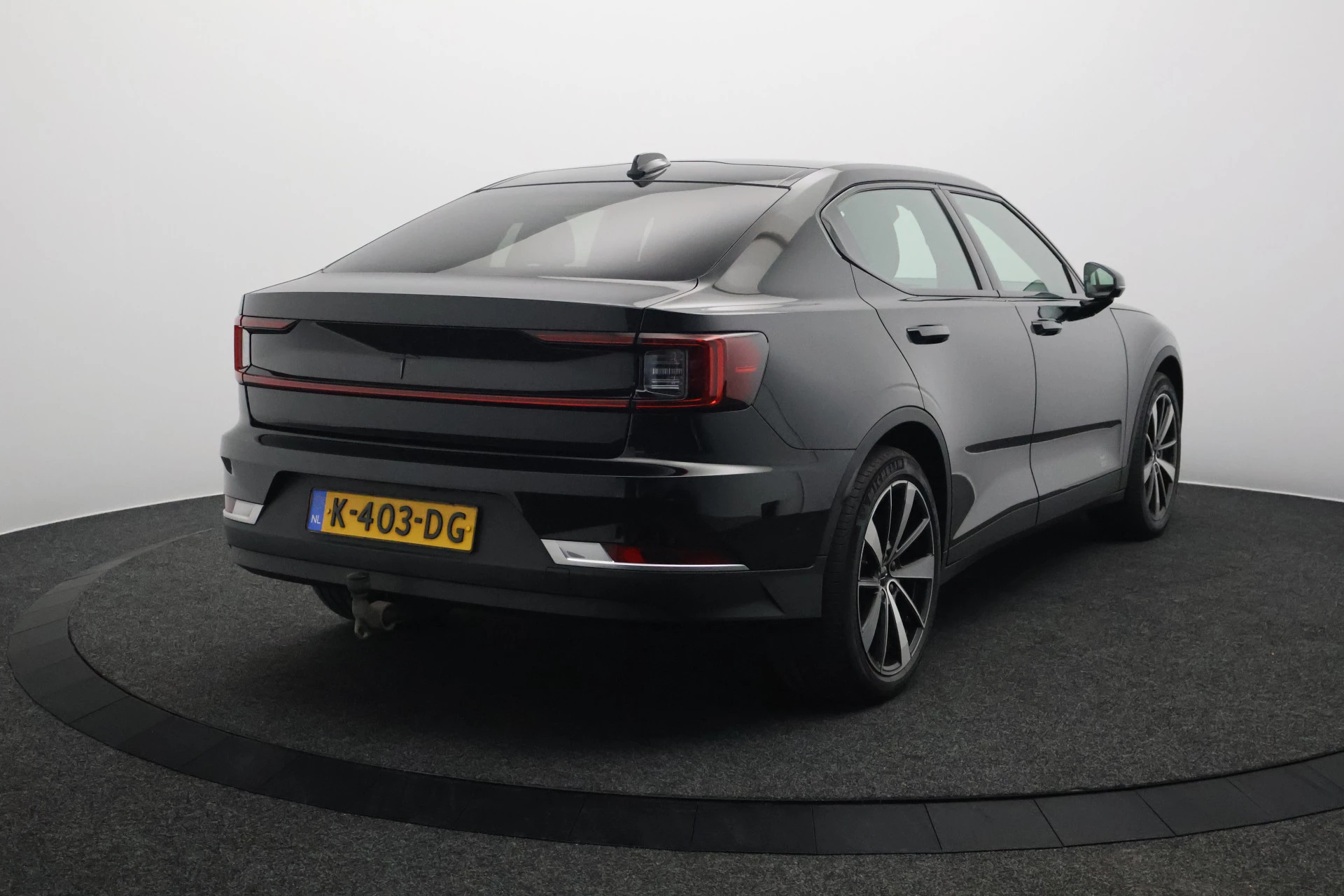 Hoofdafbeelding Polestar 2