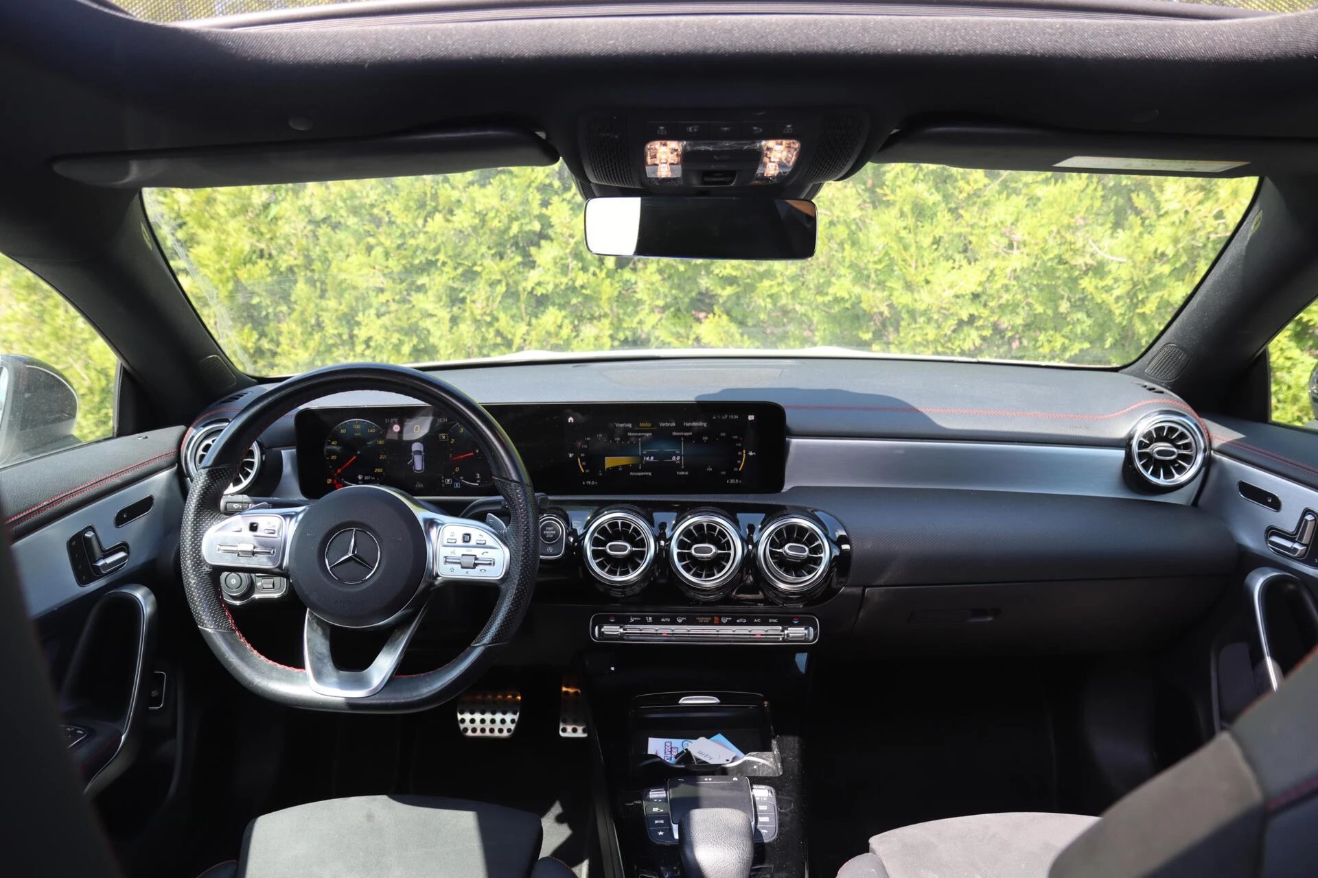 Hoofdafbeelding Mercedes-Benz CLA