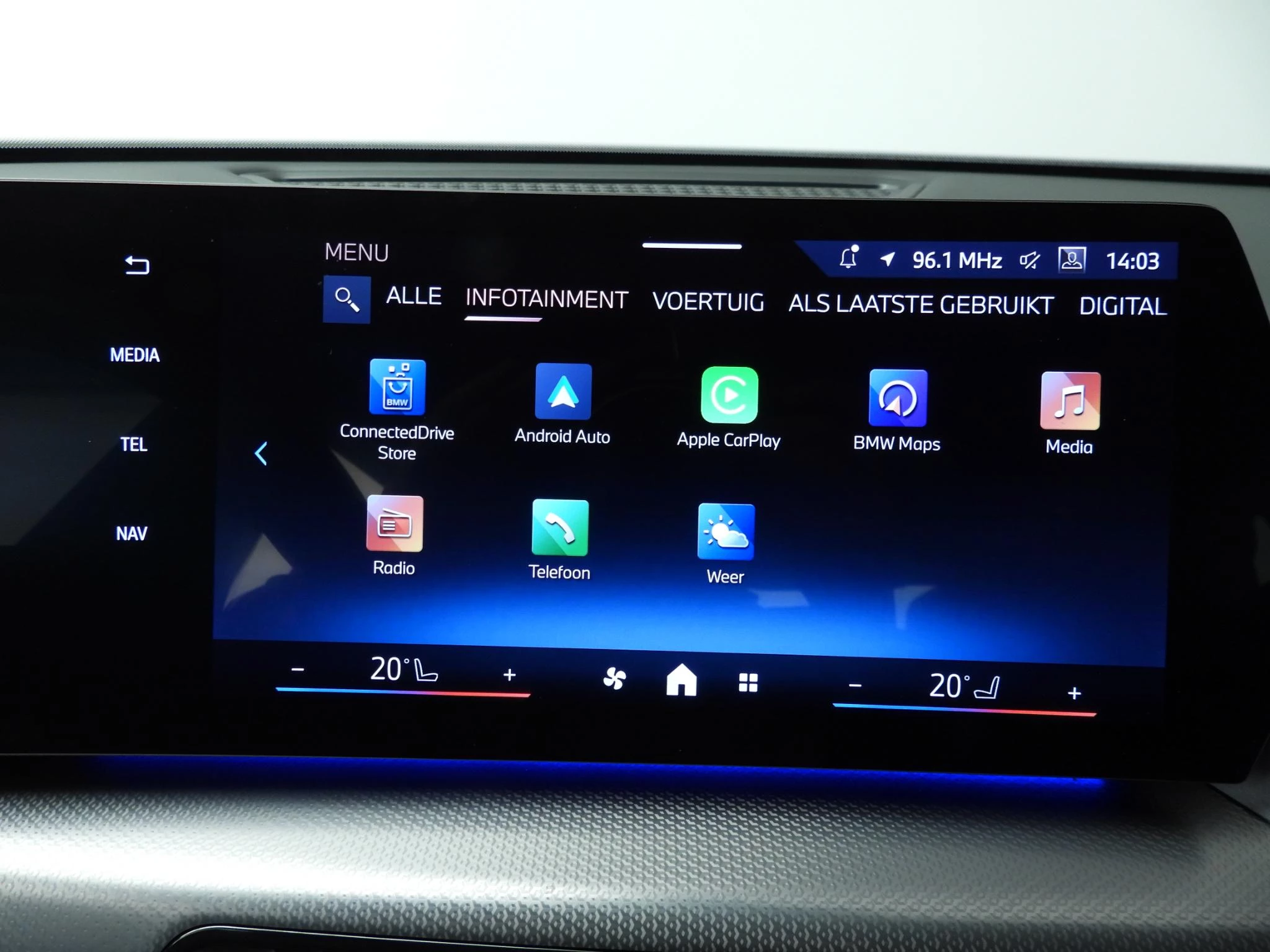 Hoofdafbeelding BMW iX2