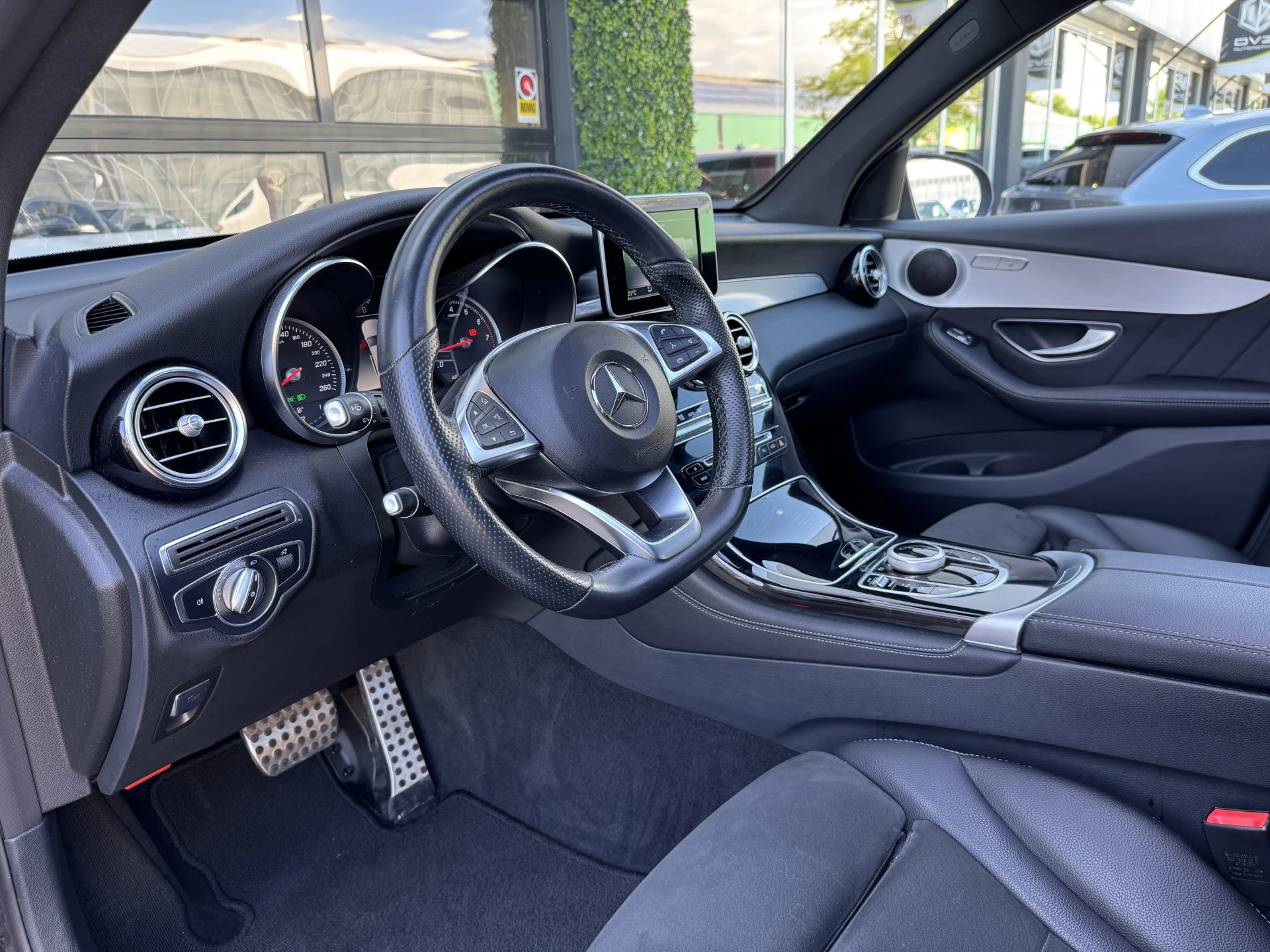 Hoofdafbeelding Mercedes-Benz GLC