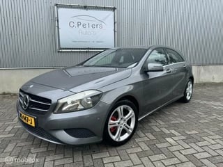 Mercedes A-klasse 180 Ambition 2013 / Navigatie / AMG interieurpakket / Stoelverwarming / Parkeersensoren V+A / NAP