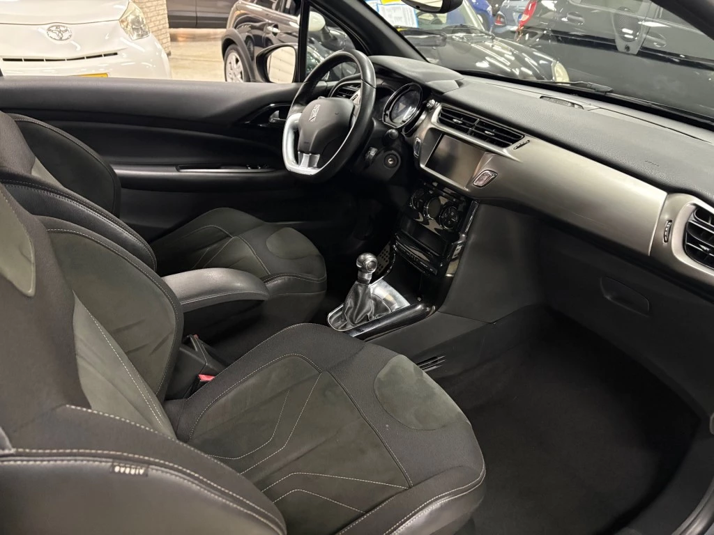 Hoofdafbeelding DS DS 3