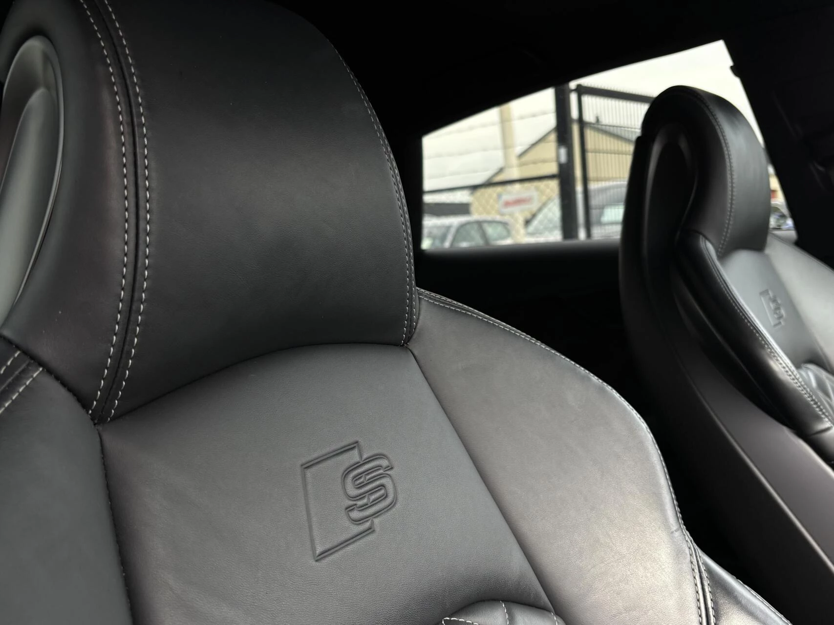 Hoofdafbeelding Audi S5