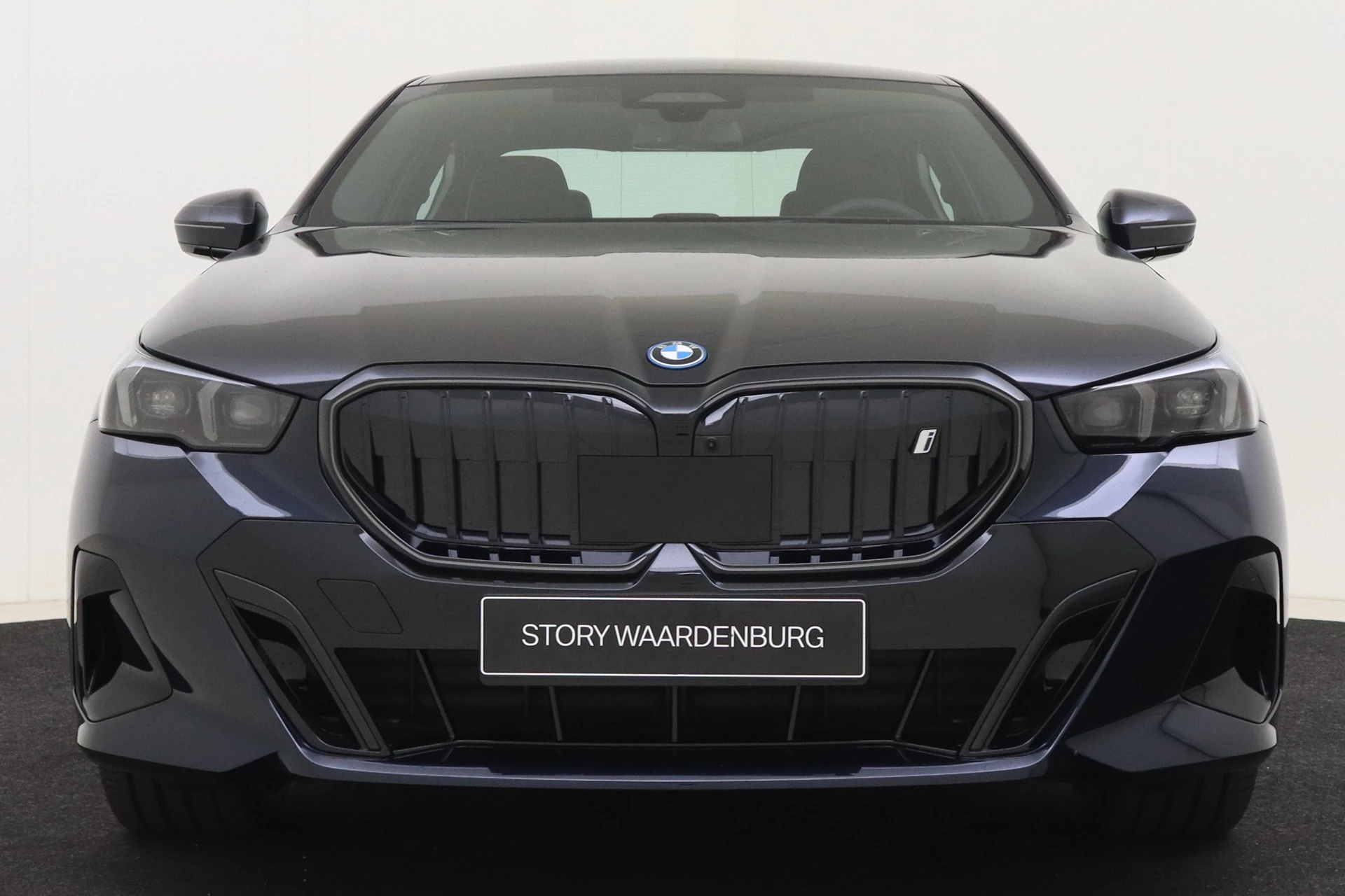 Hoofdafbeelding BMW i5