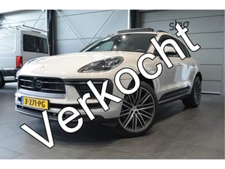 Hoofdafbeelding Porsche Macan Porsche Macan -T navi pano camera leer trekhaak 21 inch 266 pk !!