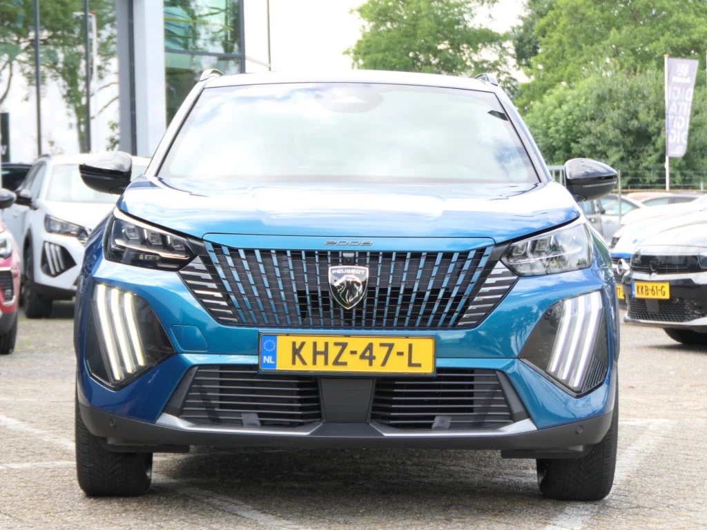 Hoofdafbeelding Peugeot e-2008