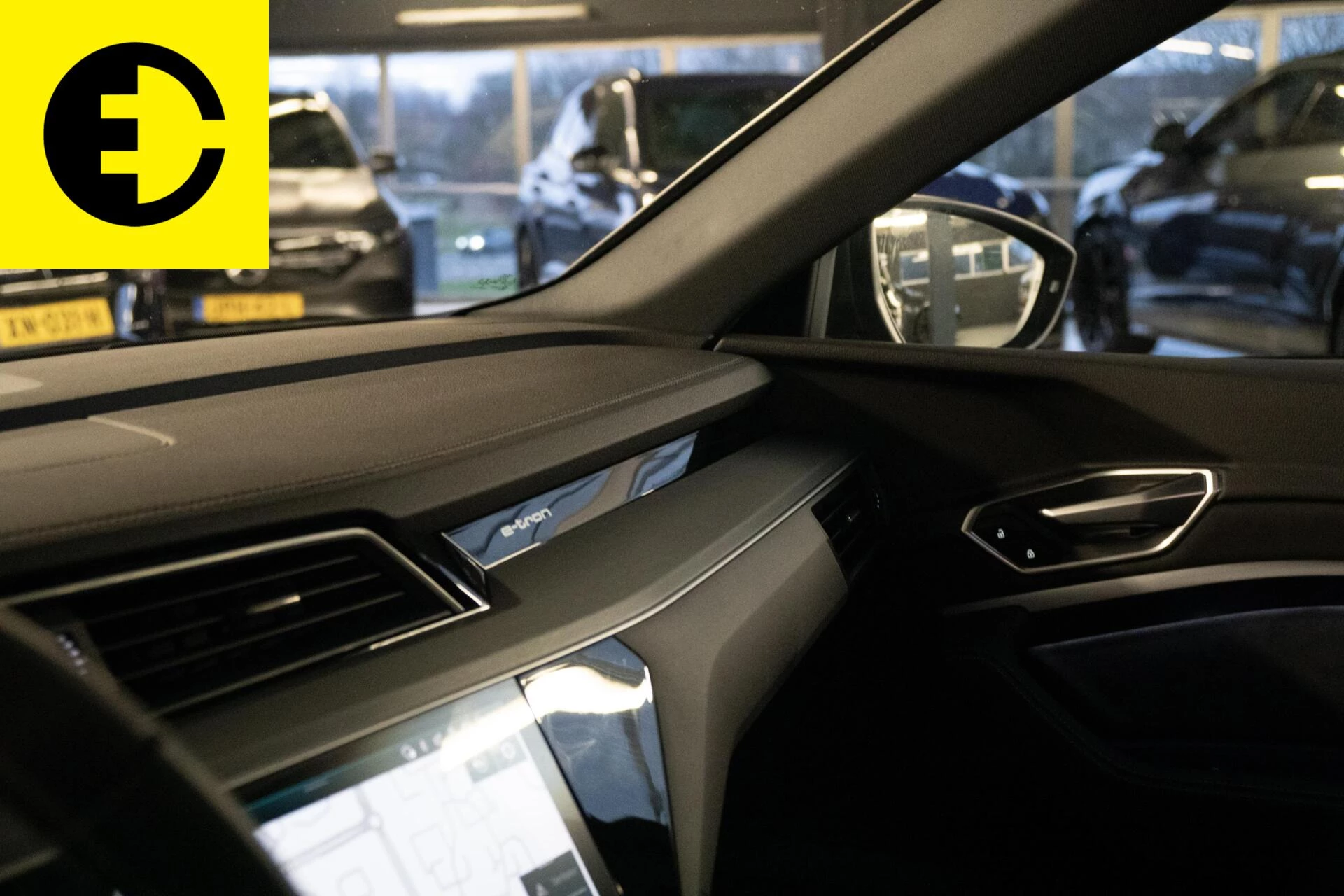 Hoofdafbeelding Audi e-tron