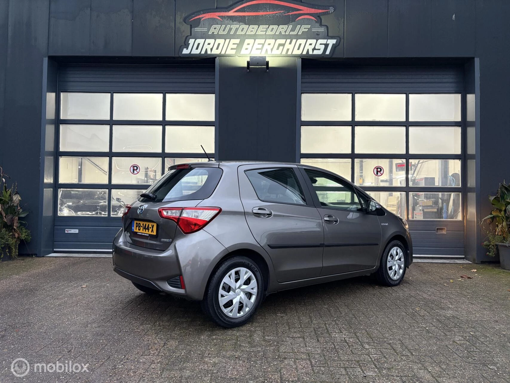 Hoofdafbeelding Toyota Yaris