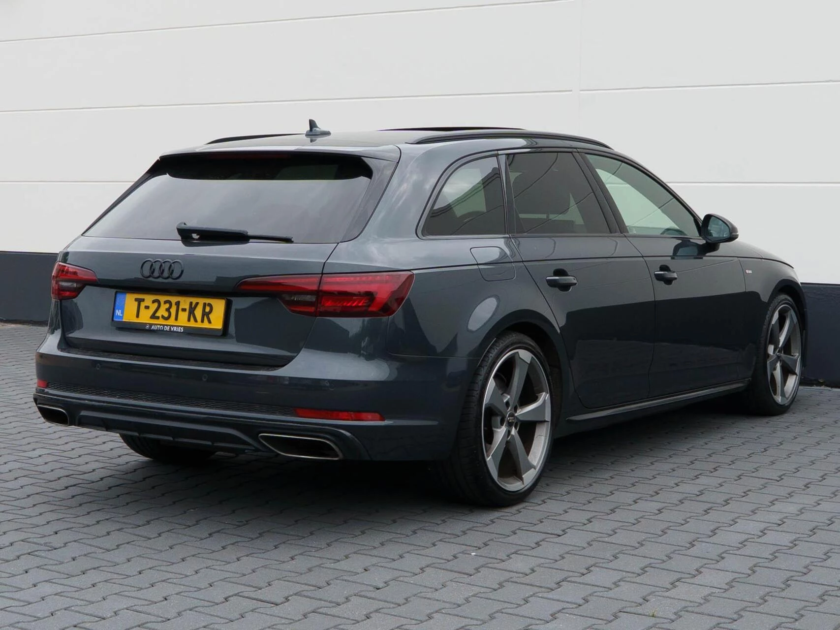 Hoofdafbeelding Audi A4