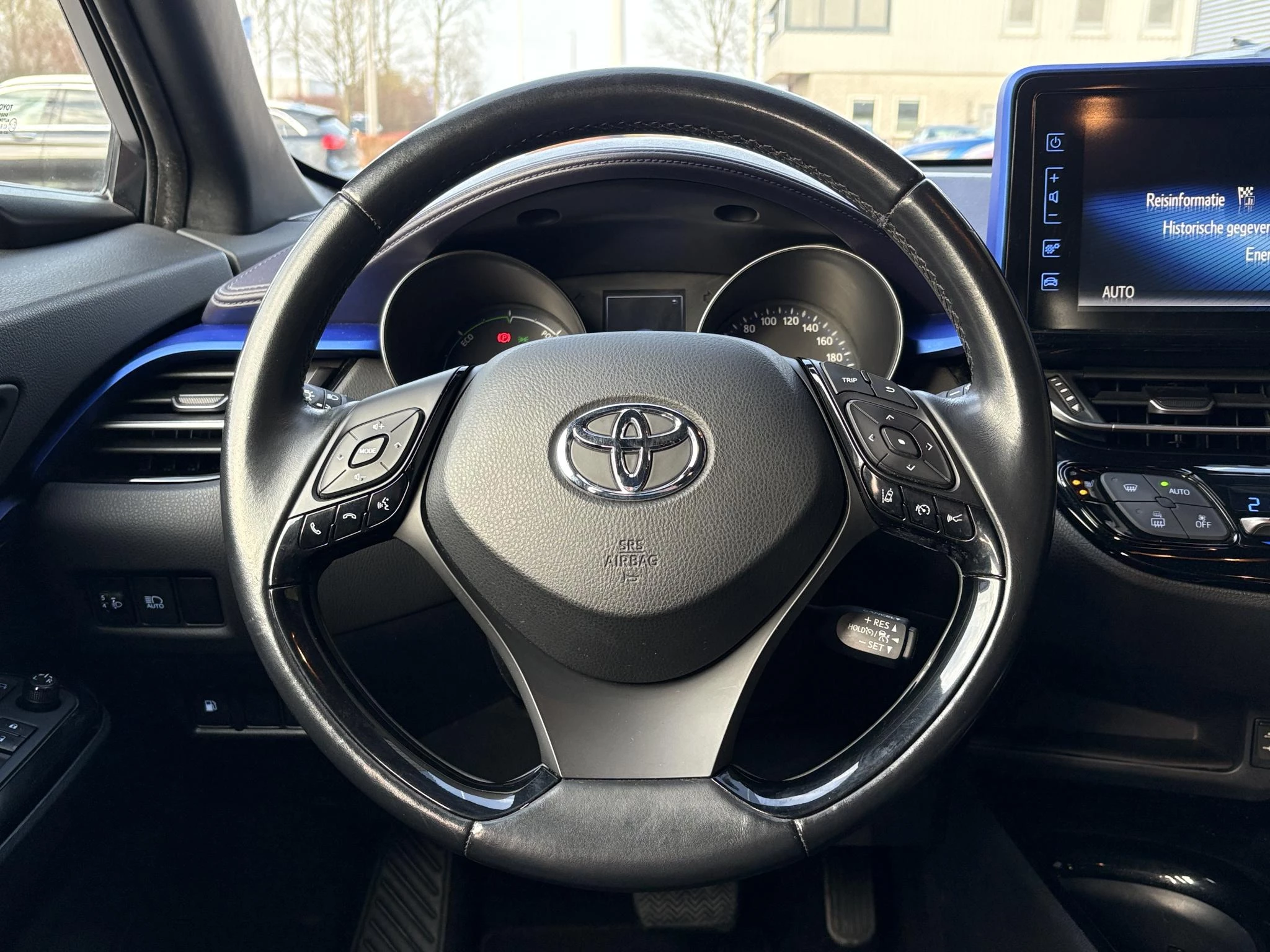 Hoofdafbeelding Toyota C-HR