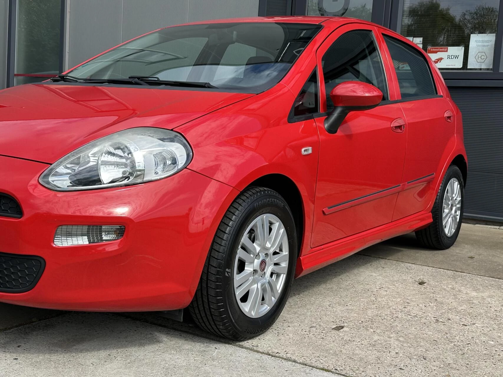Hoofdafbeelding Fiat Punto