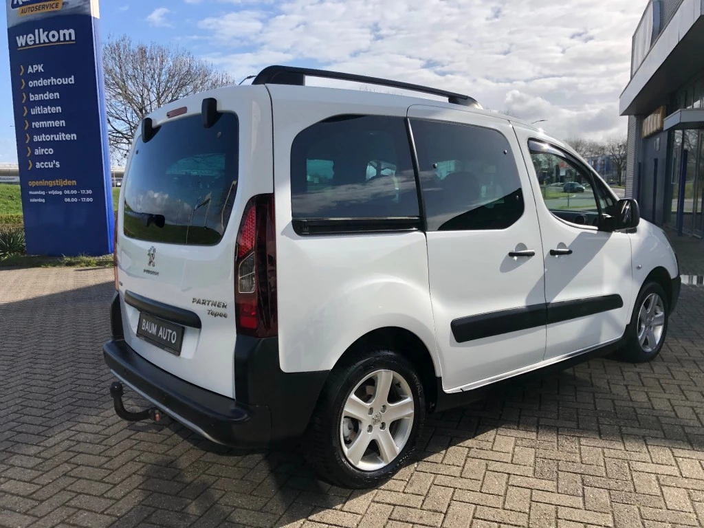 Hoofdafbeelding Peugeot Partner