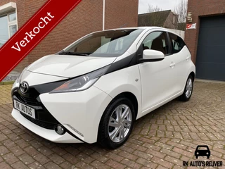 Hoofdafbeelding Toyota Aygo Toyota Aygo 1.0 VVT-i x-play /CAMERA / 5DRS / 1e Eig