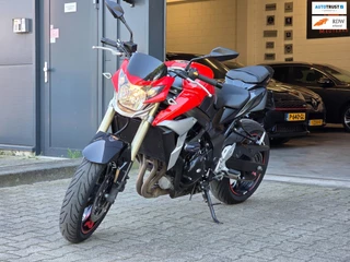 Hoofdafbeelding Suzuki Tour Suzuki Tour GSR 750 / NIEUWE REMBLOKKEN & ONDERHOUDSBEURT !