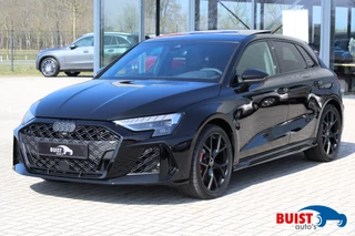 Audi RS3 Sportback 2.5 TFSI quattro 400pk PANO SPORTUITLAAT SONOS NIEUWE AUTO!