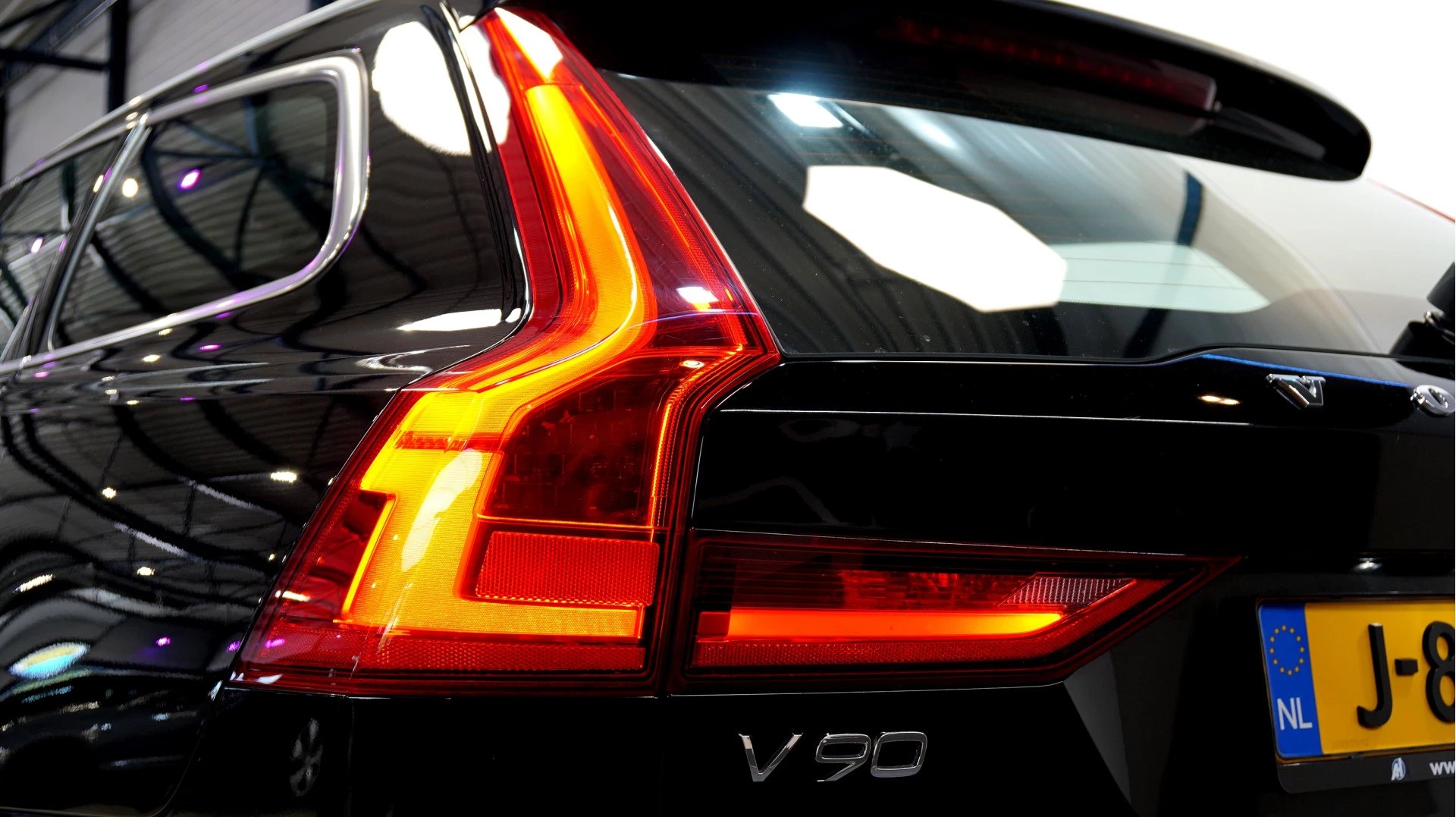 Hoofdafbeelding Volvo V90