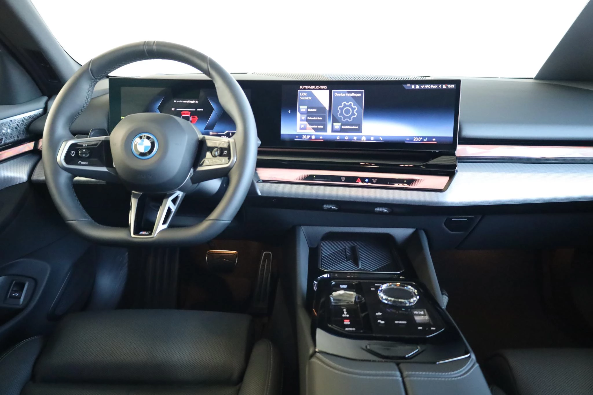 Hoofdafbeelding BMW i5