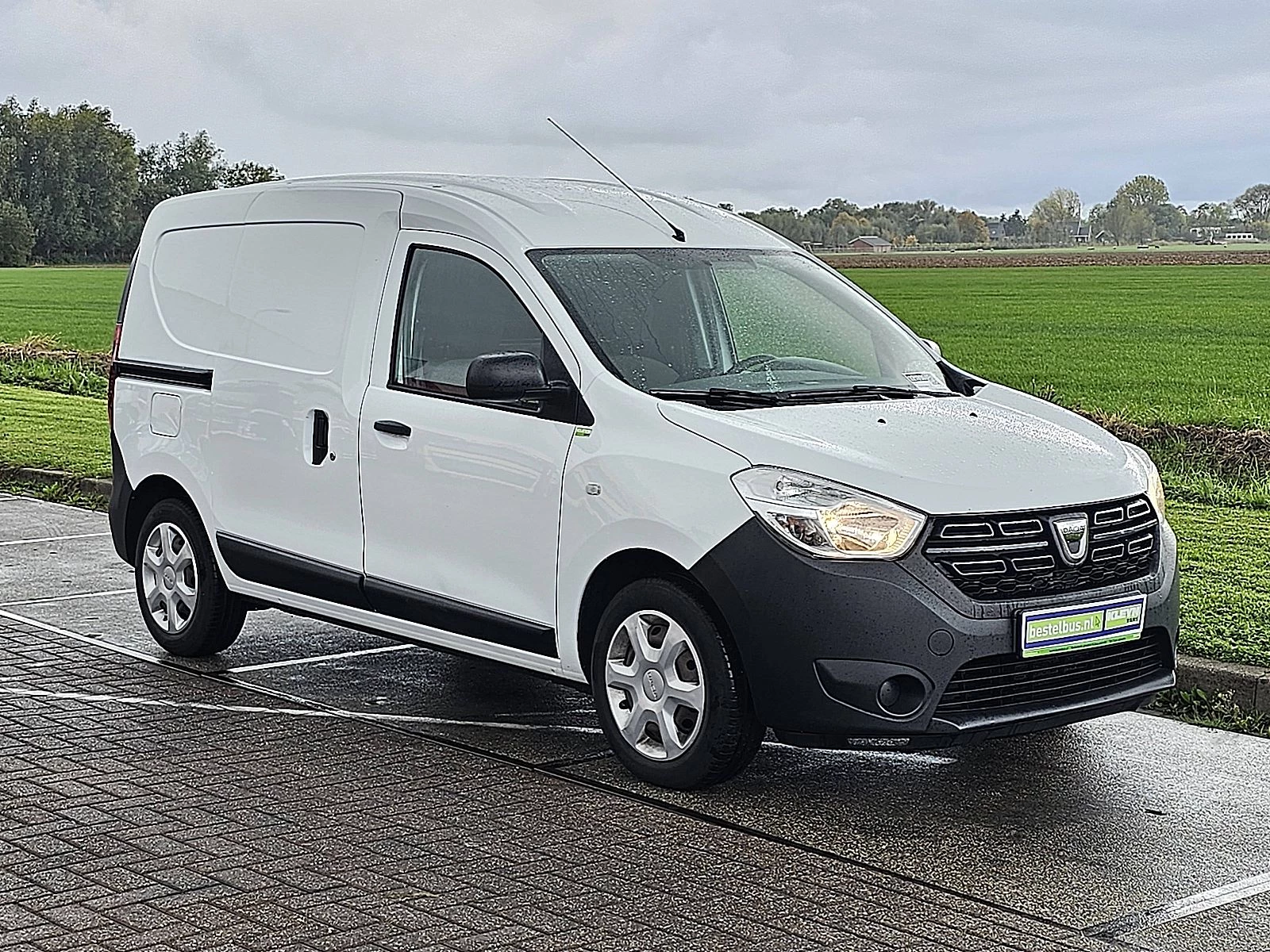 Hoofdafbeelding Dacia Dokker