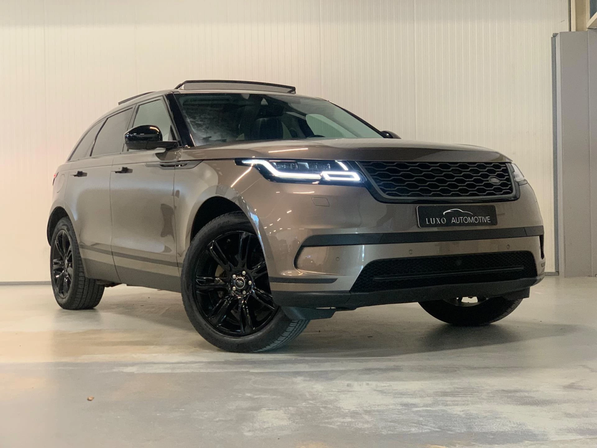 Hoofdafbeelding Land Rover Range Rover Velar