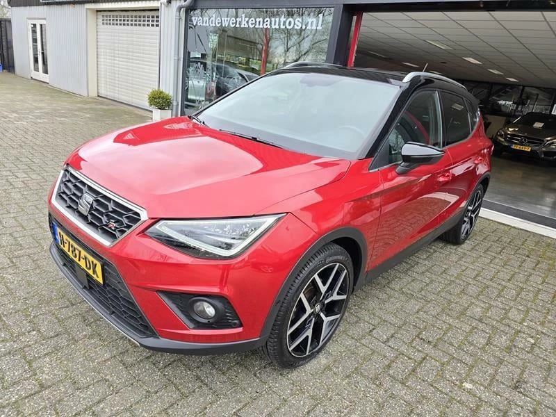 Hoofdafbeelding SEAT Arona